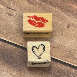 2 INKADINKADO 96685 HEART & 2013-H LIPS WOOD MOUNTED RUBBER STAMPS VALENTINE